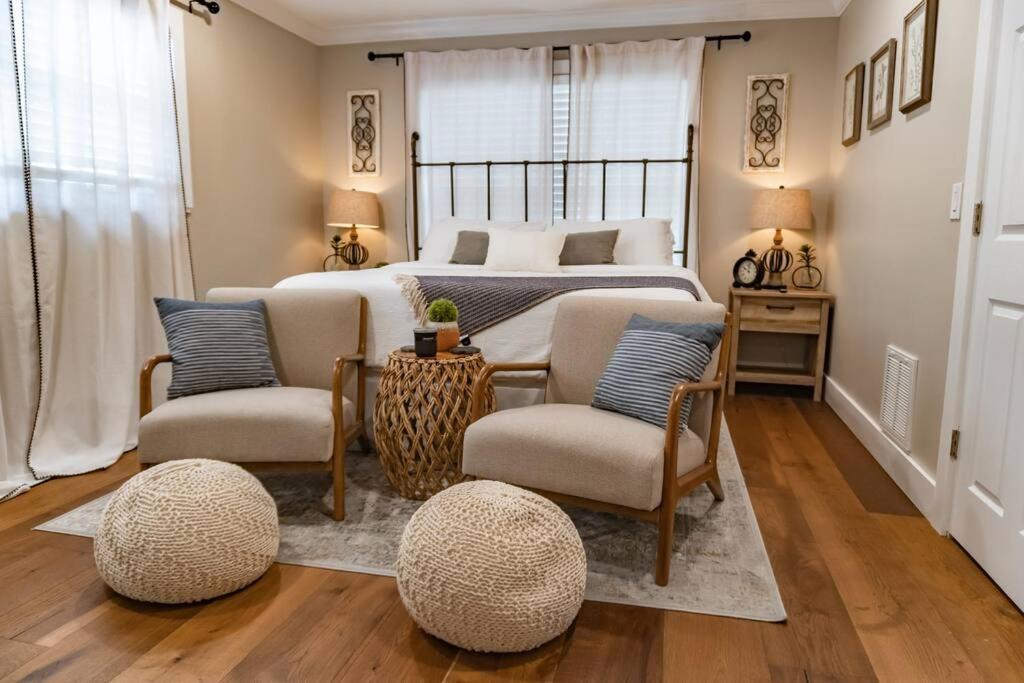 Renovated Downtown Apartment - B ウェストパームビーチ エクステリア 写真